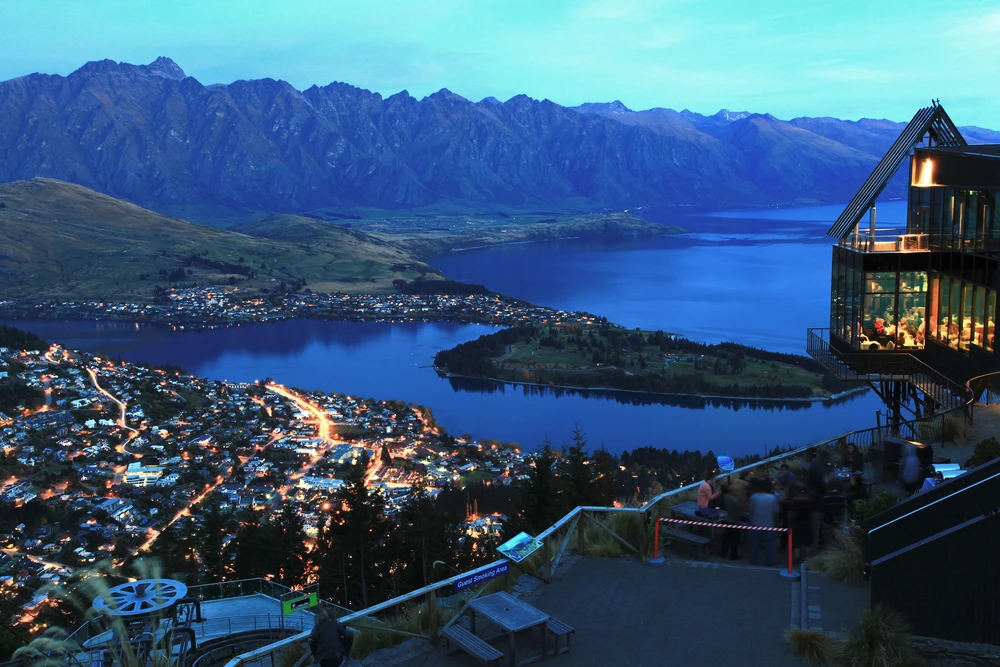 new zealand vichie81 shutterstock